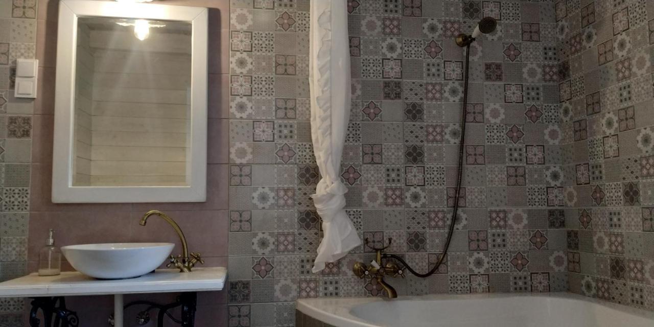 Villa Harmonia Gyula Eksteriør bilde